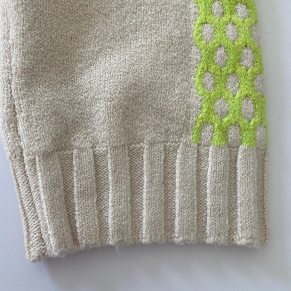 NWT‎ Wild Fable Womens Cropped Sweater Size Small Cream Floresent Green Stripe - Picture 9 of 11